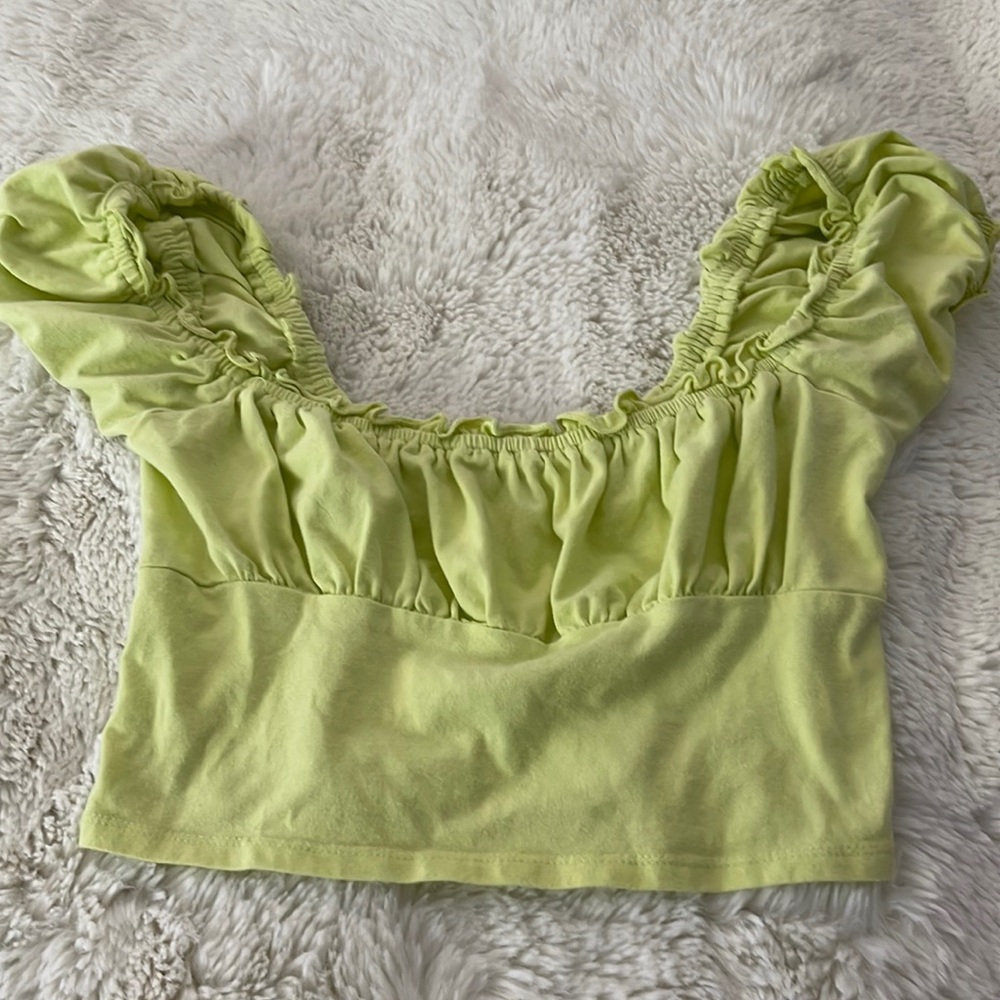 PAC Sun lime green top